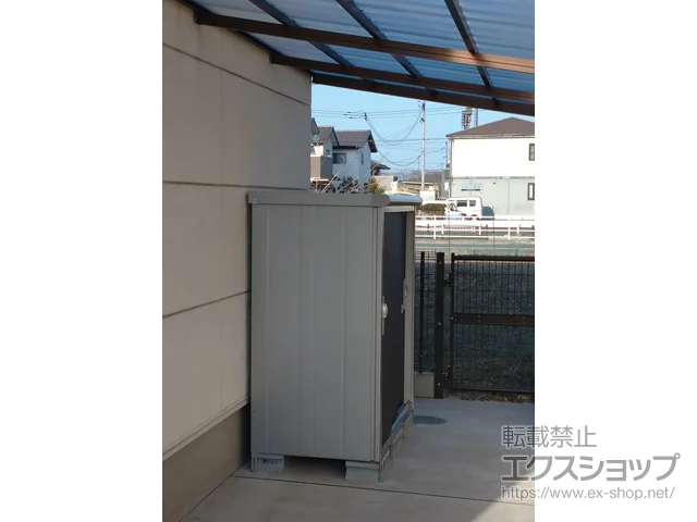 広島県福山市のヨドコウのストックヤード、物置・収納・屋外倉庫 エスモ 一般型 1497×750×1501 ESE-1507E-DW 施工例