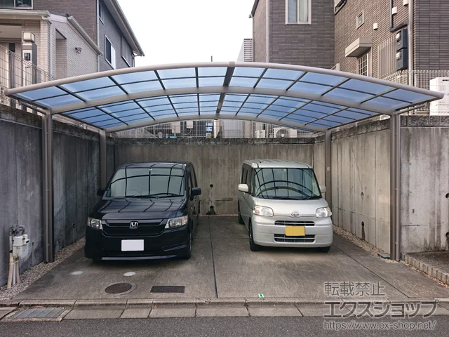 京都府広島市のYKKAPのカーポート ネスカR (ラウンドスタイル) ワイド 積雪〜20cm対応 施工例