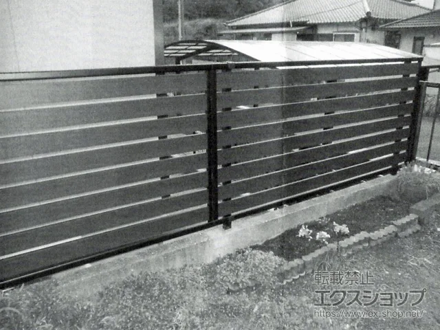 福岡県飯塚市のValue Selectのフェンス・柵 モクアルフェンス 横板タイプ 自由柱施工 施工例