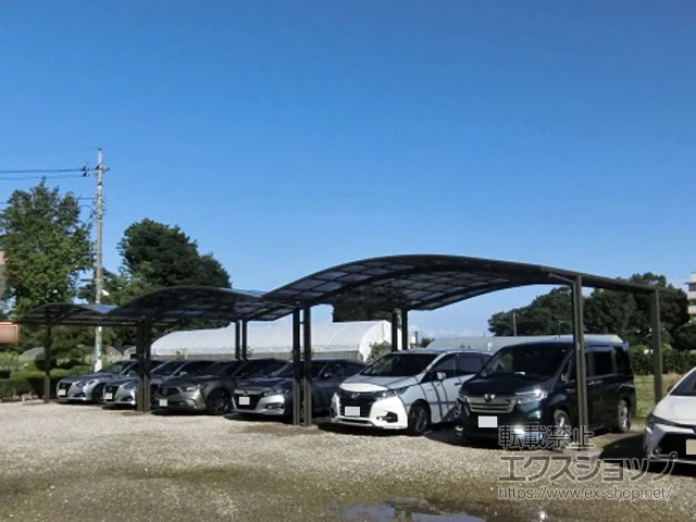 東京都国分寺市のLIXIL(リクシル)のカーポート ネスカR (ラウンドスタイル) ワイド 積雪〜20cm対応 施工例