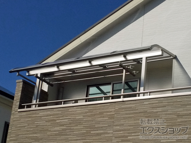 埼玉県草加市ののバルコニー・ベランダ屋根 プレシオステラスII R型 屋根タイプ 単体 積雪〜20cm対応 施工例