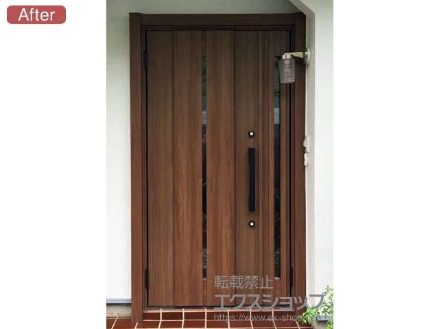 神奈川県周南市のLIXIL リクシル（トステム）の玄関ドア リシェント玄関ドア3 断熱K4仕様 手動 親子仕様(ランマ無)L M12型 施工例