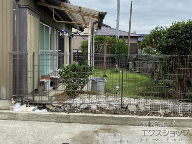 三重県桑名市ののフェンス・柵 ハイグリッドフェンスN8型 フリーポールタイプ 施工例