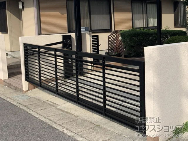 愛知県名古屋市ののカーゲート、フェンス・柵、カーポート ワイドオーバードアS1型 電動式 施工例