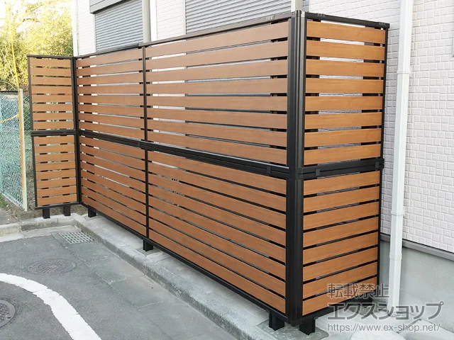 東京都八王子市のFandFのフェンス・柵 モクアルフェンス 横板タイプ 2段支柱 自立建て用 施工例