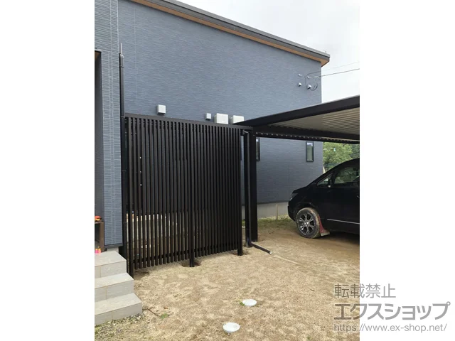 熊本県行橋市のYKKAPのフェンス・柵 リレーリア フェンス2N型 間仕切柱施工 施工例