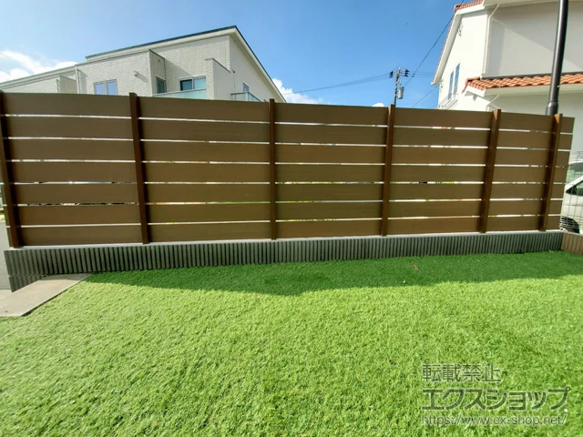 千葉県印西市のグローベンのフェンス・柵 プラド/one ジョイントあり仕様 隙間10mm　板材7段 施工例