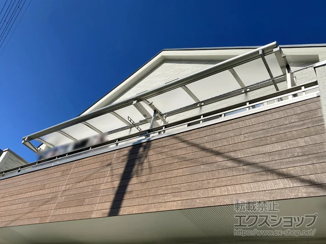 東京都三鷹市のYKKAPのバルコニー・ベランダ屋根、カーポート レイナポートグラン　積雪〜20cm対応 施工例