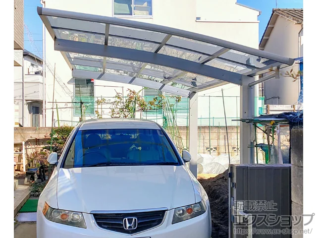 東京都高浜市のLIXIL リクシル（トステム）のカーポート プレシオスポート 積雪〜20cm対応 施工例