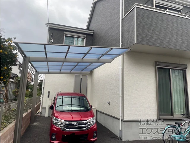 神奈川県世田谷区のLIXIL(リクシル)のカーポート ネスカF (フラットスタイル) 積雪〜20cm対応 施工例