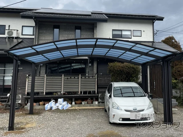 佐賀県久留米市のYKKAPのカーポート アリュース 600タイプ 2台用 積雪〜20cm対応 施工例