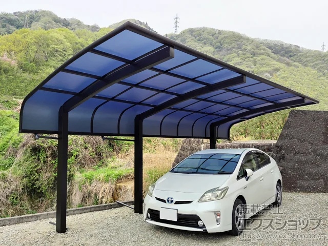 岡山県町田市のYKKAPのカーポート アリュース キャップ 600タイプ 奥行延長セット 1.5台用 積雪〜20cm対応 施工例